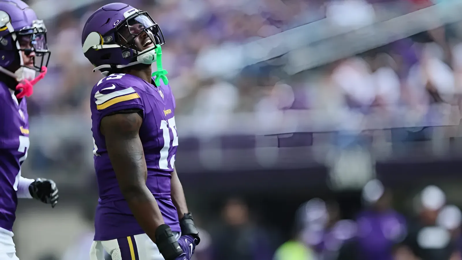 Rookie edge rusher already making Atlanta Falcons regret draft day decisions