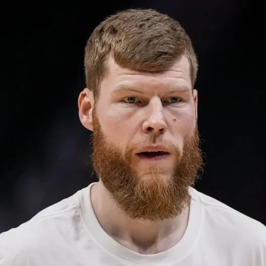 76ers linked to this three-point ace in free agency