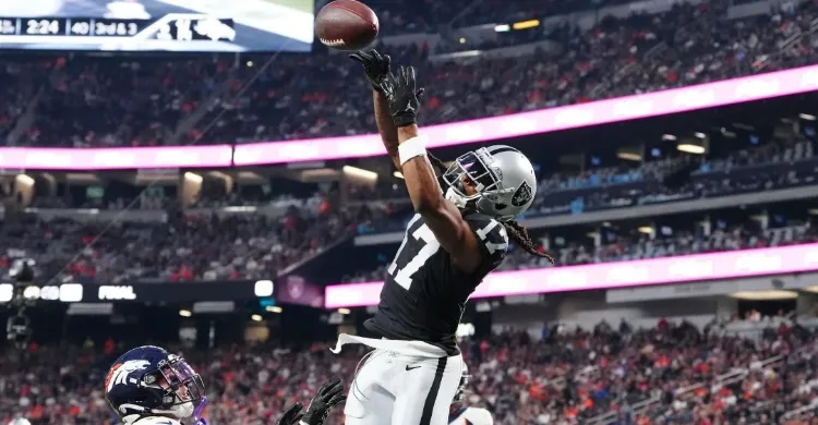 Davante Adams on Raiders' Offense in First Half vs. Vikings: 'They Had Me Hyped'