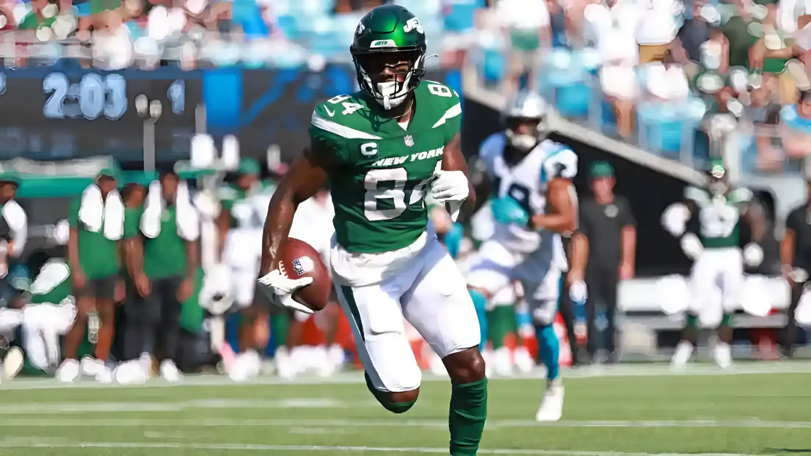 Bills Working out Recently Retired Jets Pass Catcher: Report