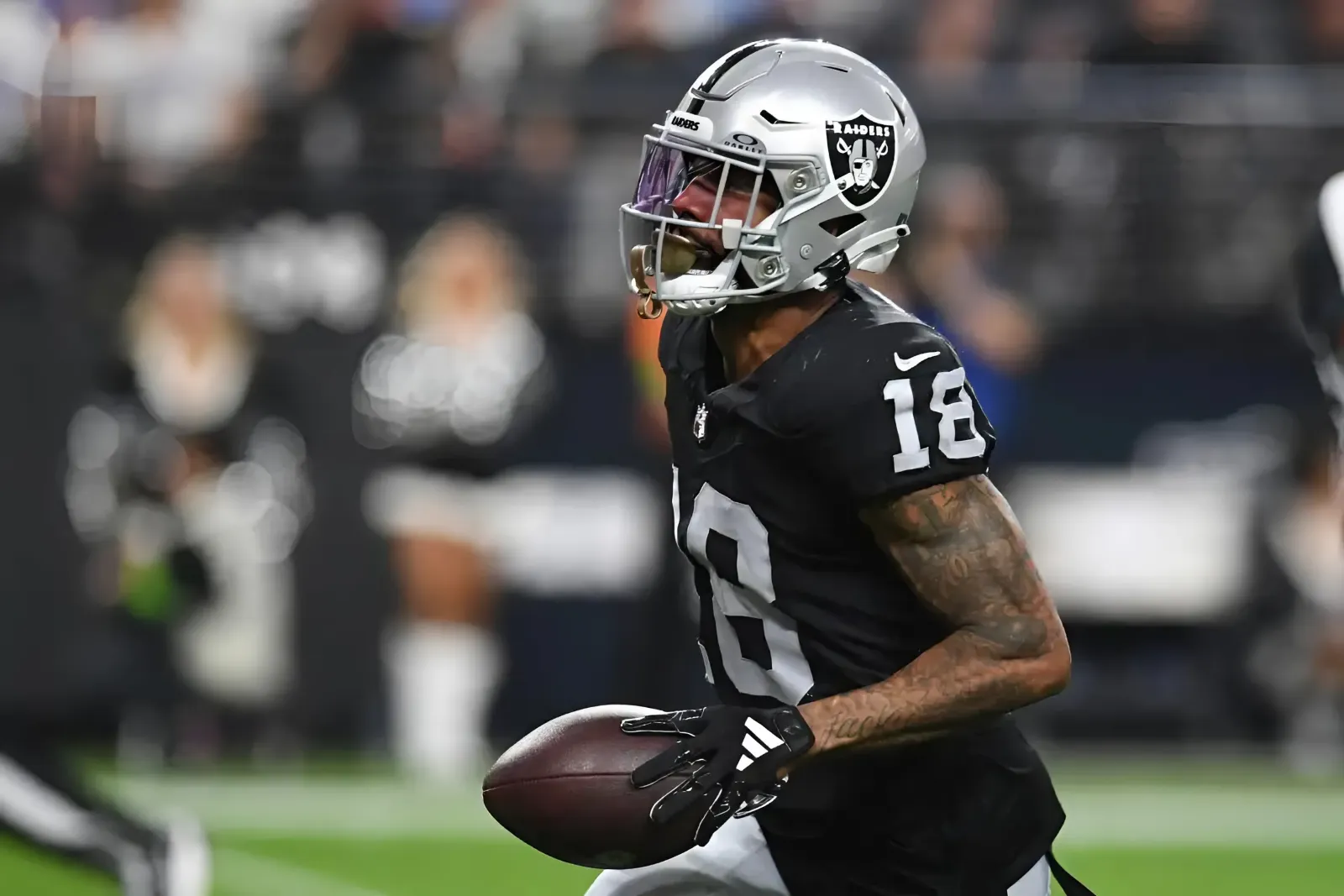 Raiders CB Jack Jones Poised For Breakout Campaign Raiders CB Jack Jones Poised For Breakout Campaign