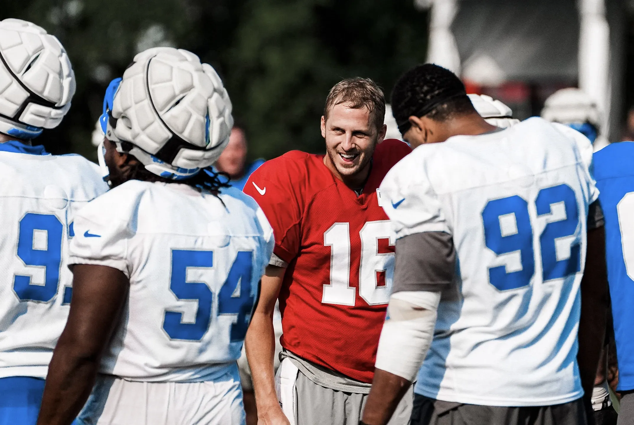 Jared Goff Has Strong Favorite in Michigan-Michigan State Rivalry