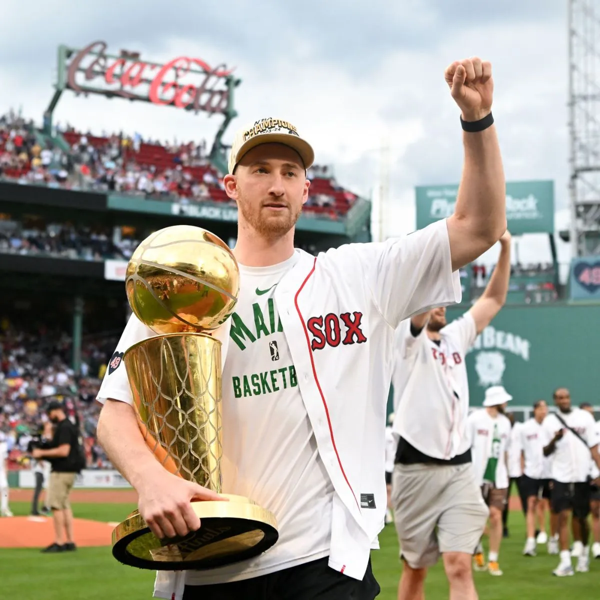 Sam Hauser reflects on contract extension with Celtics: ‘everybody wanted to be back’