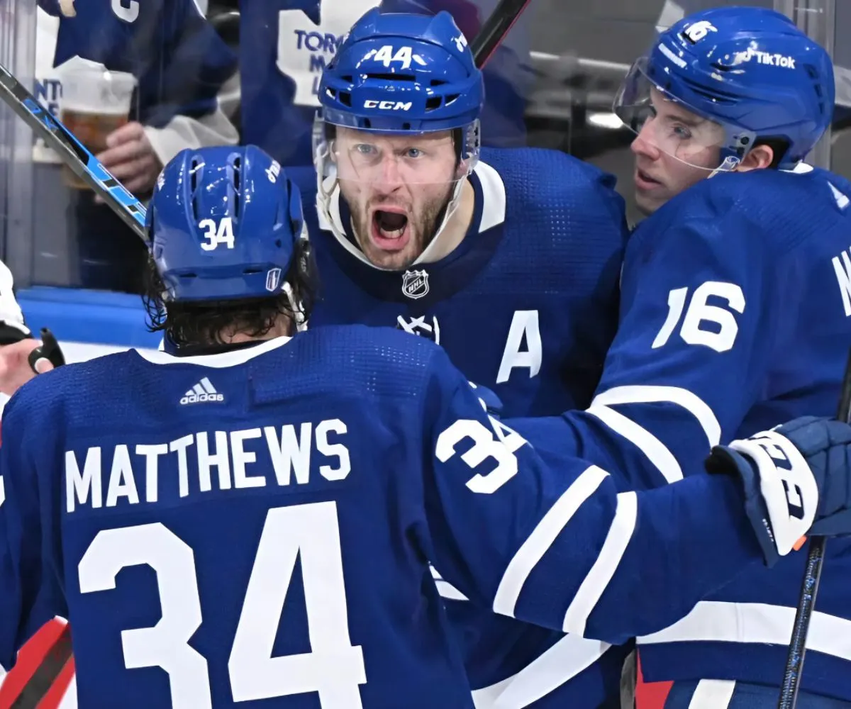 Morgan Rielly feels Maple Leafs are fortunate to have Matthews, Tavares on the same page