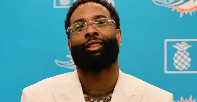 Dolphins WR Odell Beckham Jr. claps back at fan who questioned if he was really injured