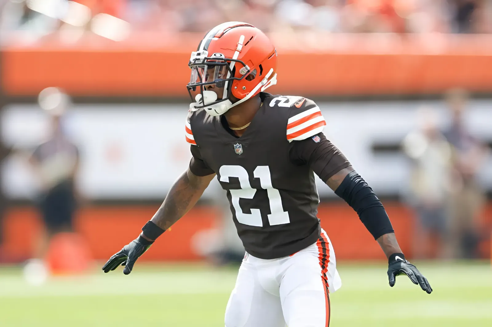 Browns Star Denzel Ward Breaks Silence After Latest In.ju.ry