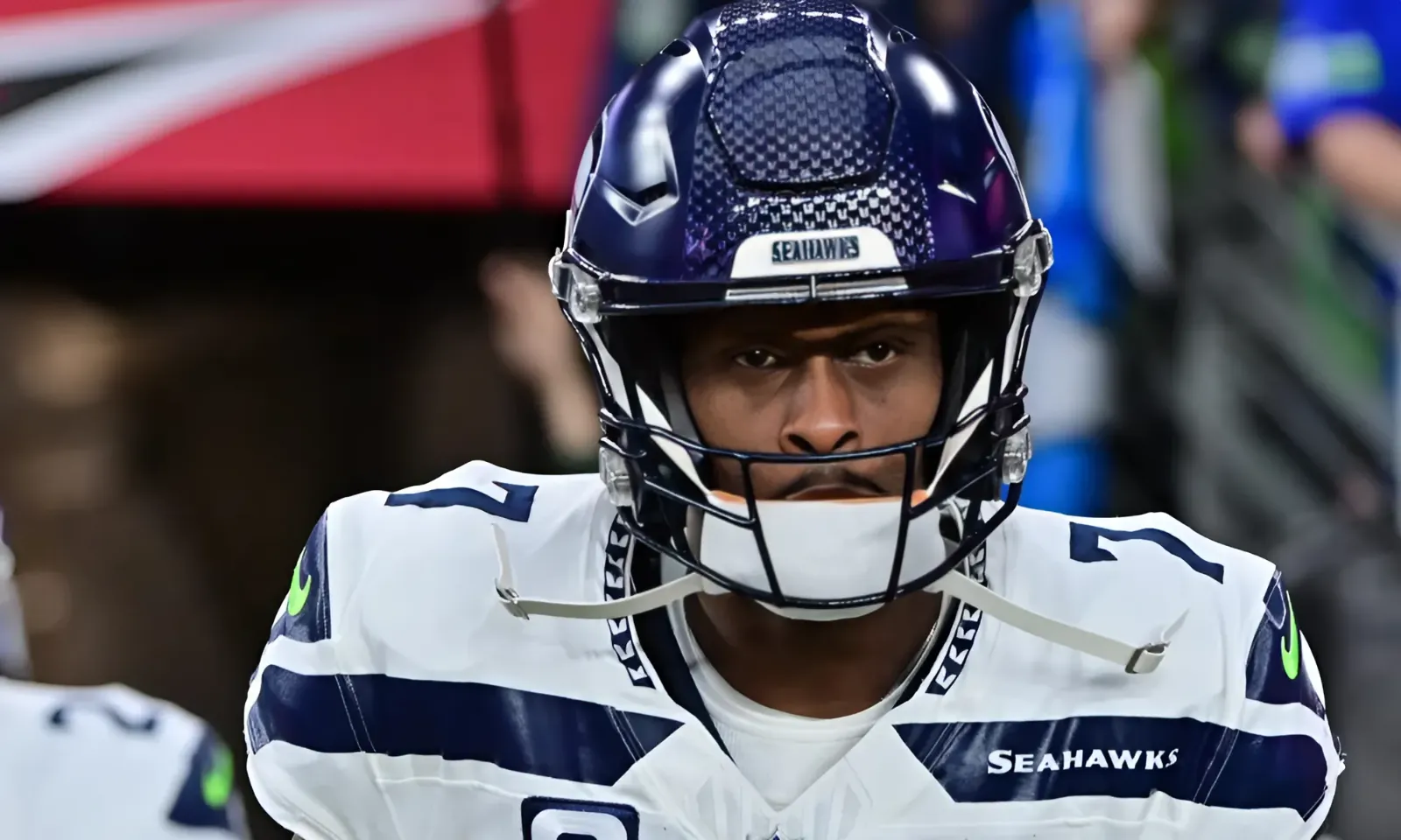 Geno Smith has reportedly approached the Seahawks for a new contract