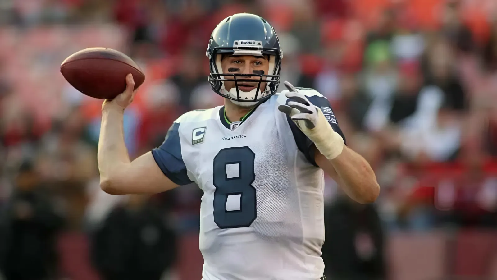 Former Seattle Seahawks QB Sees 'Something Special' in Mike Macdonald