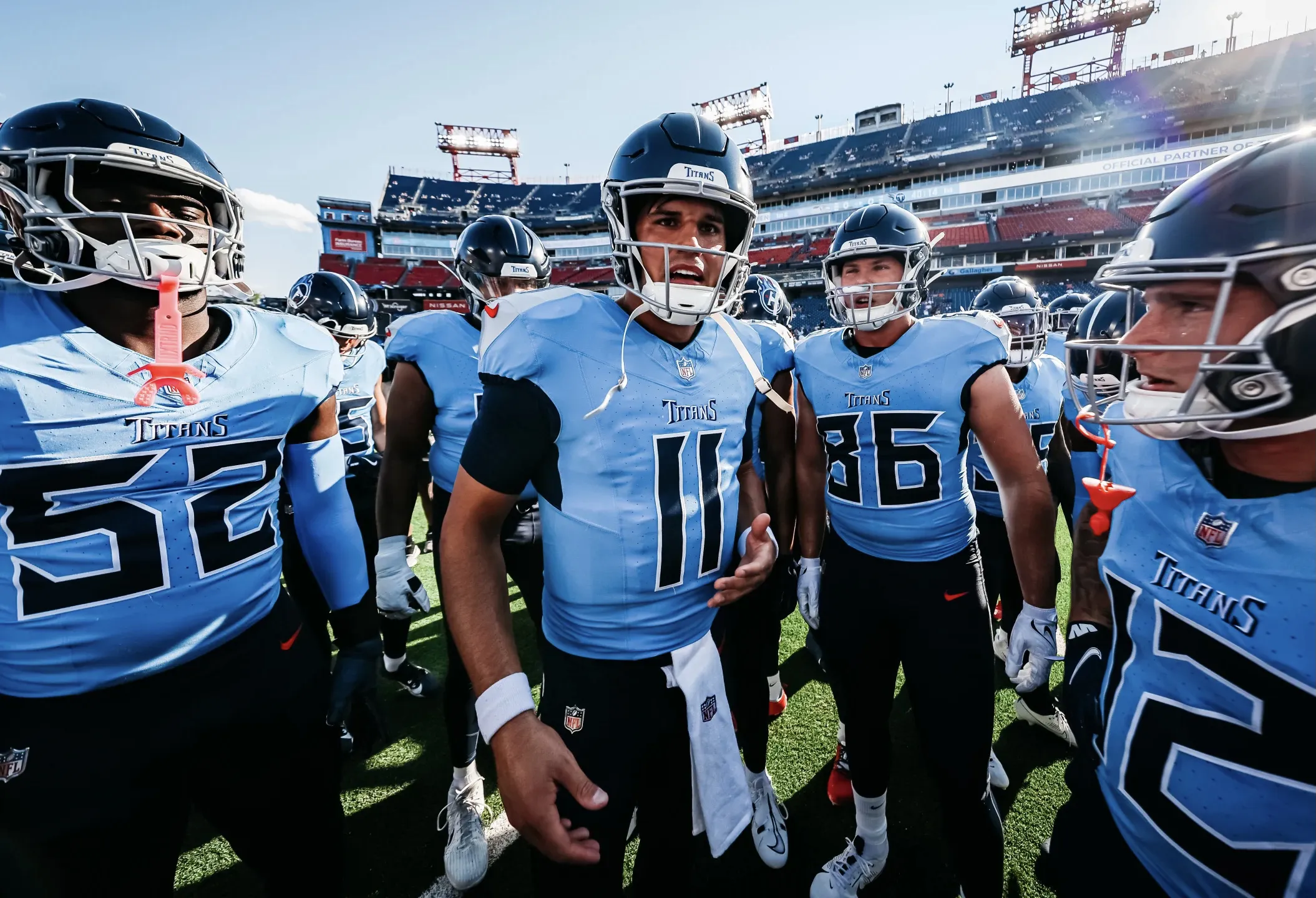 Titans Pull Off Comeback, Beat Seahawks on Last Second FG