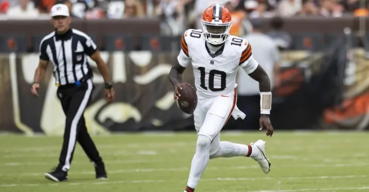 Watch: Browns QB races down field to prevent pick-six