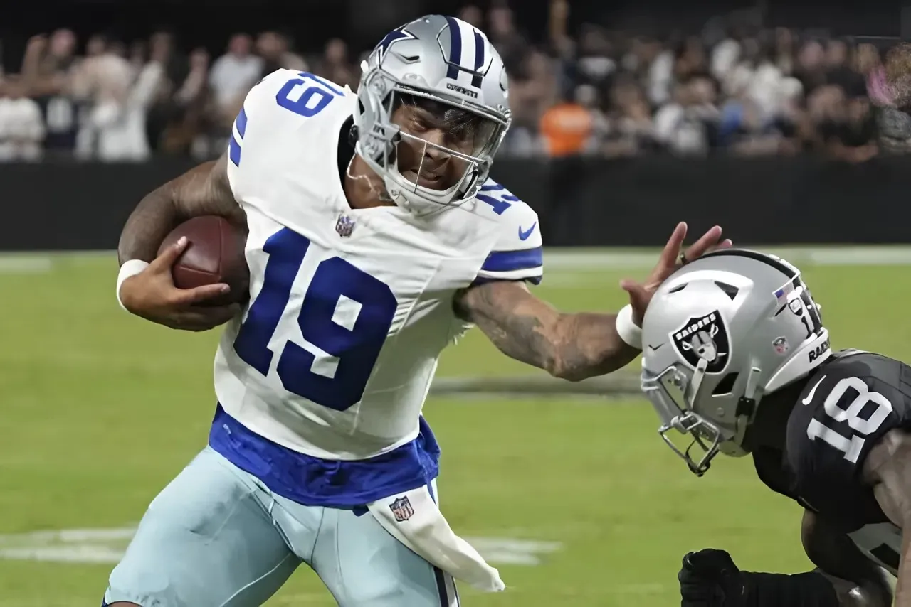 Trey Lance scores first touchdown of his Dallas Cowboys career in win against Raiders.