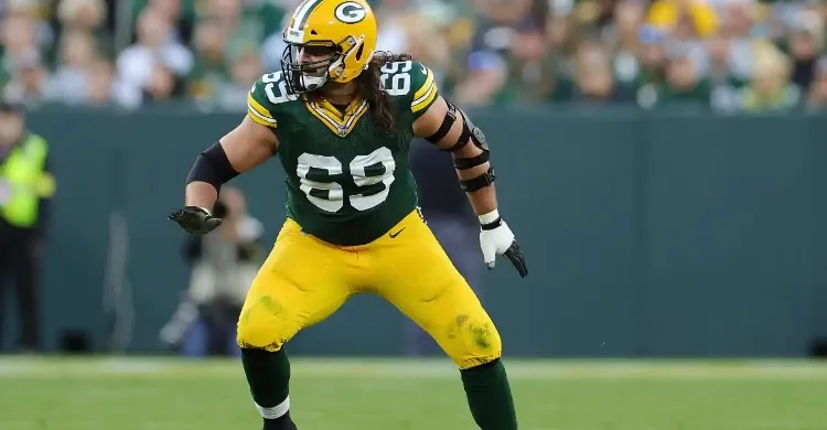 Browns Urged to Sign Former Packers 2-Time All-Pro Amid Injuries