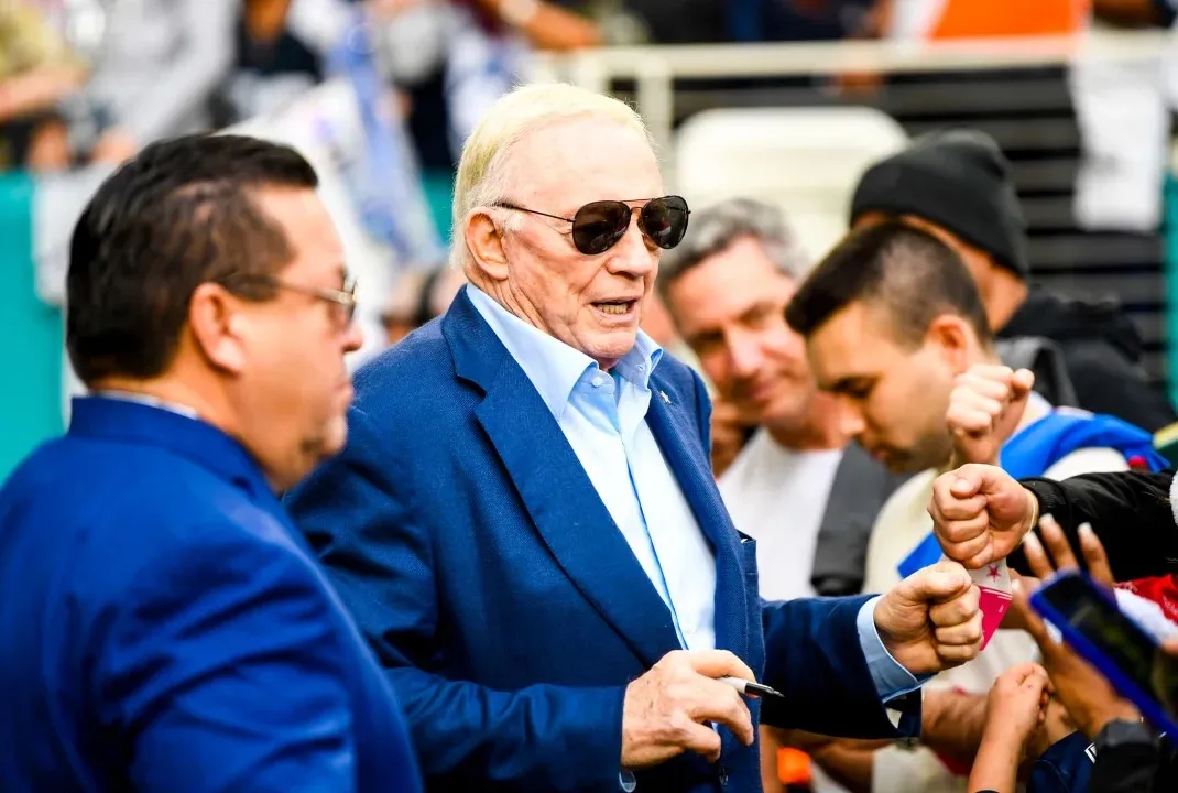 Cowboys’ Jerry Jones Teases Another Move Before End of Training Camp