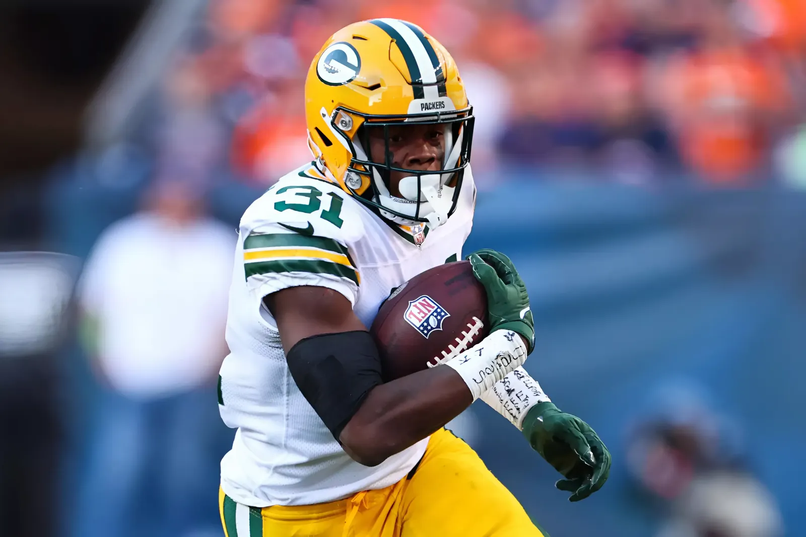 Packers Rumors: Emanuel Wilson Makes Earnest Post Following 27-2 Blowout Loss to Denver Broncos