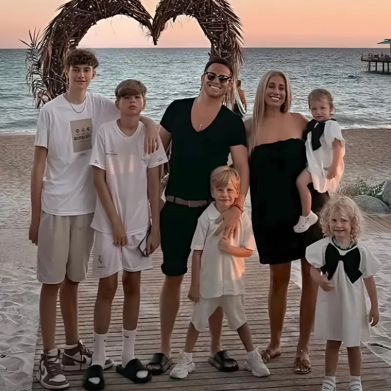 Inside Stacey Solomon's lavish £3k family holiday to Turkey as she shares stunning bikini snaps and sweet selfies with Joe Swash and their brood ngocc