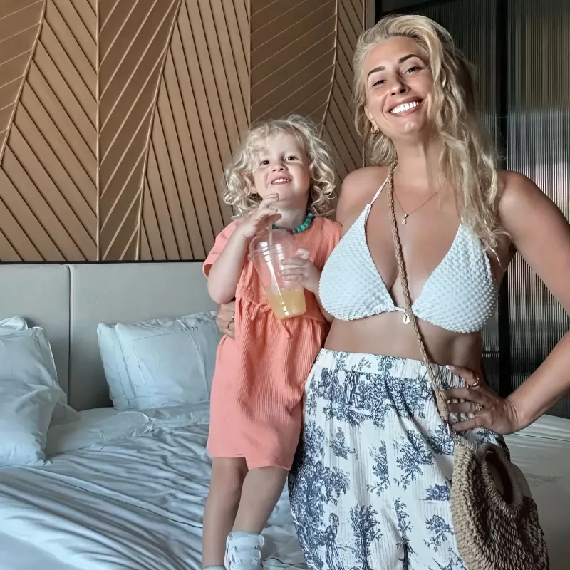 Stacey Solomon looks incredible top on family holiday as she shows off natural curly hair ngocc