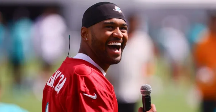 Dolphins QB Tua Tagovailoa lambastes former HC