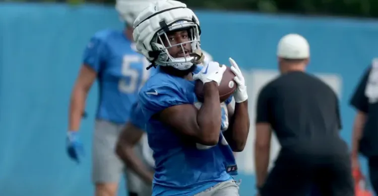 Jameson Williams dominates one-on-one rep in Lions practice