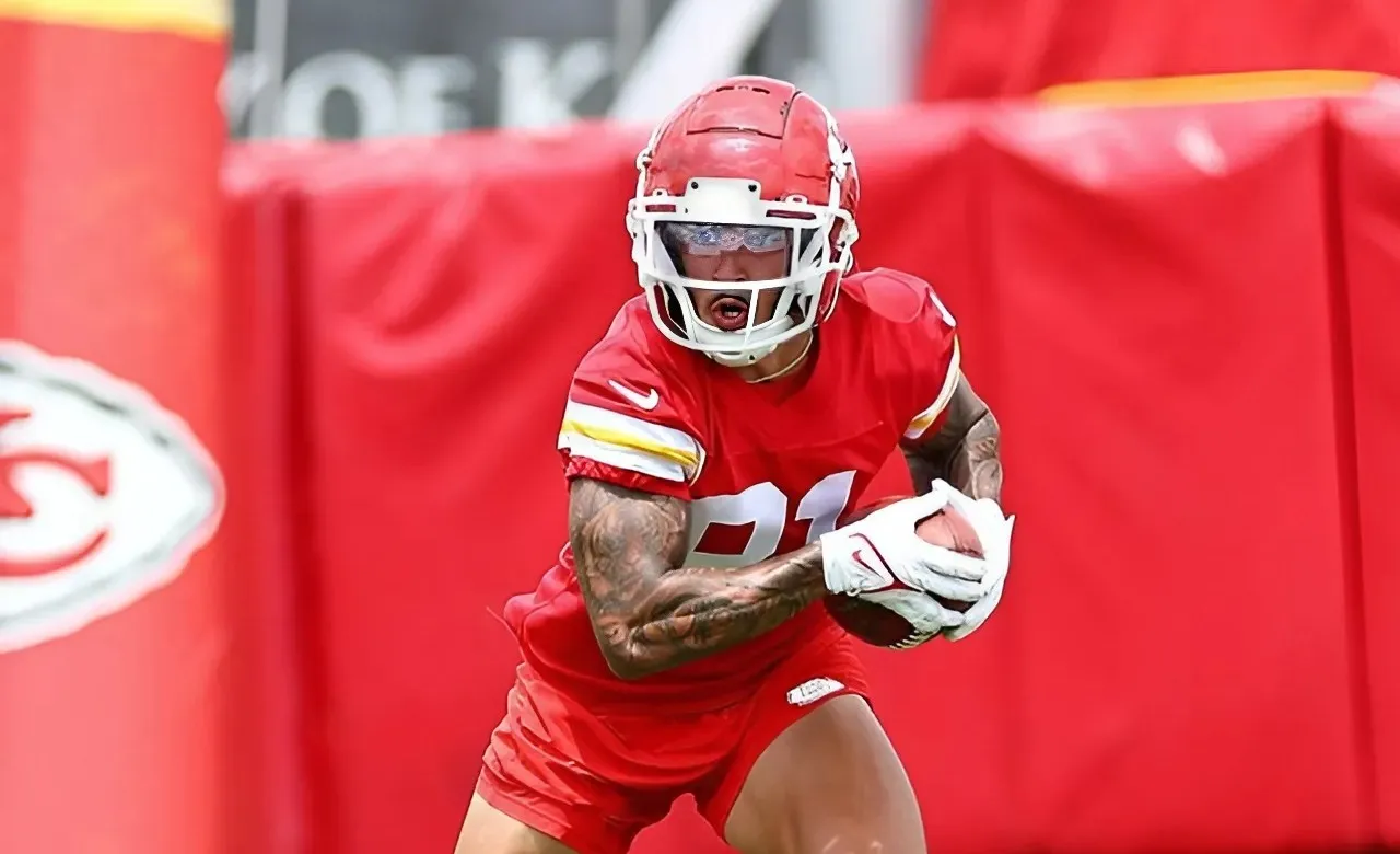 Chiefs Coach: ‘Will Be Pounding the Table’ to Keep Second-Year WR on Roster