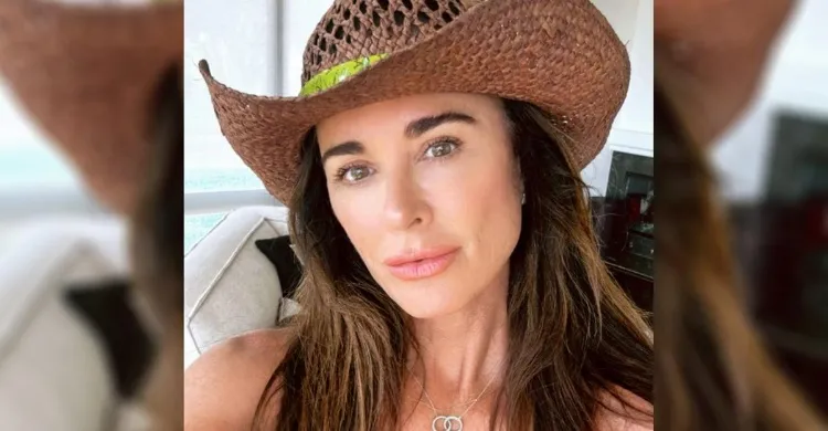 See Why Kyle Richards Is On “Do Not Disturb” Mode (PHOTOS)