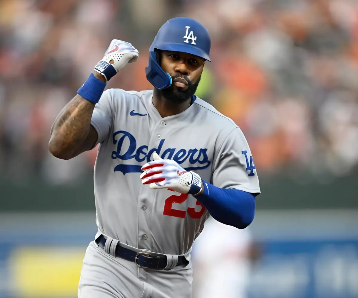 Ex-Cubs champion surprisingly available after being DFA'd by Dodgers