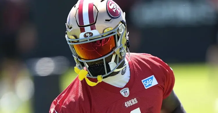 49ers Star Deebo Samuel Tabbed ‘Cut Candidate’ Amid Aiyuk Drama