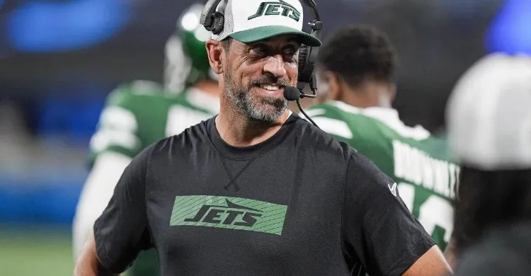 Former Jets Star Blasts Fans Who Believe Aaron Rodgers Is Washed Up