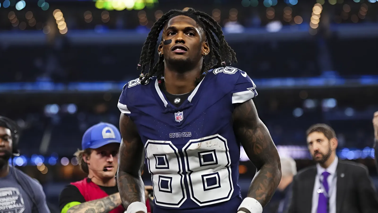 CeeDee Lamb Sends Strong Message to Cowboys Amid Contract Dispute