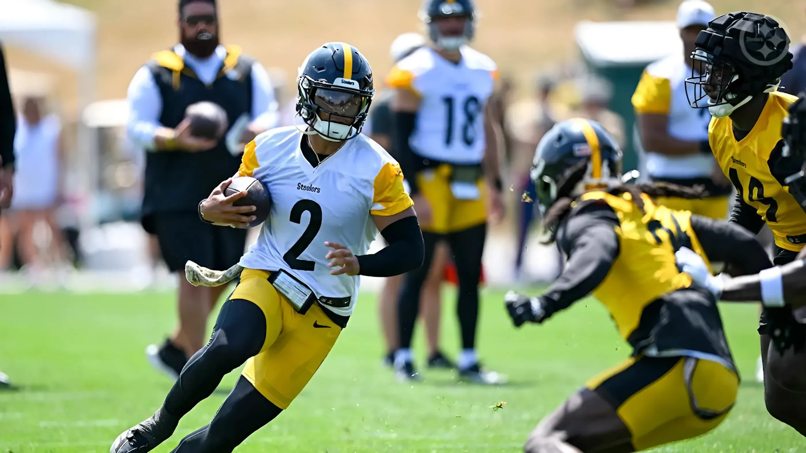 Steelers’ Justin Fields Raises Legitimate Questions About Russell Wilson’s Hold On The Starting Job