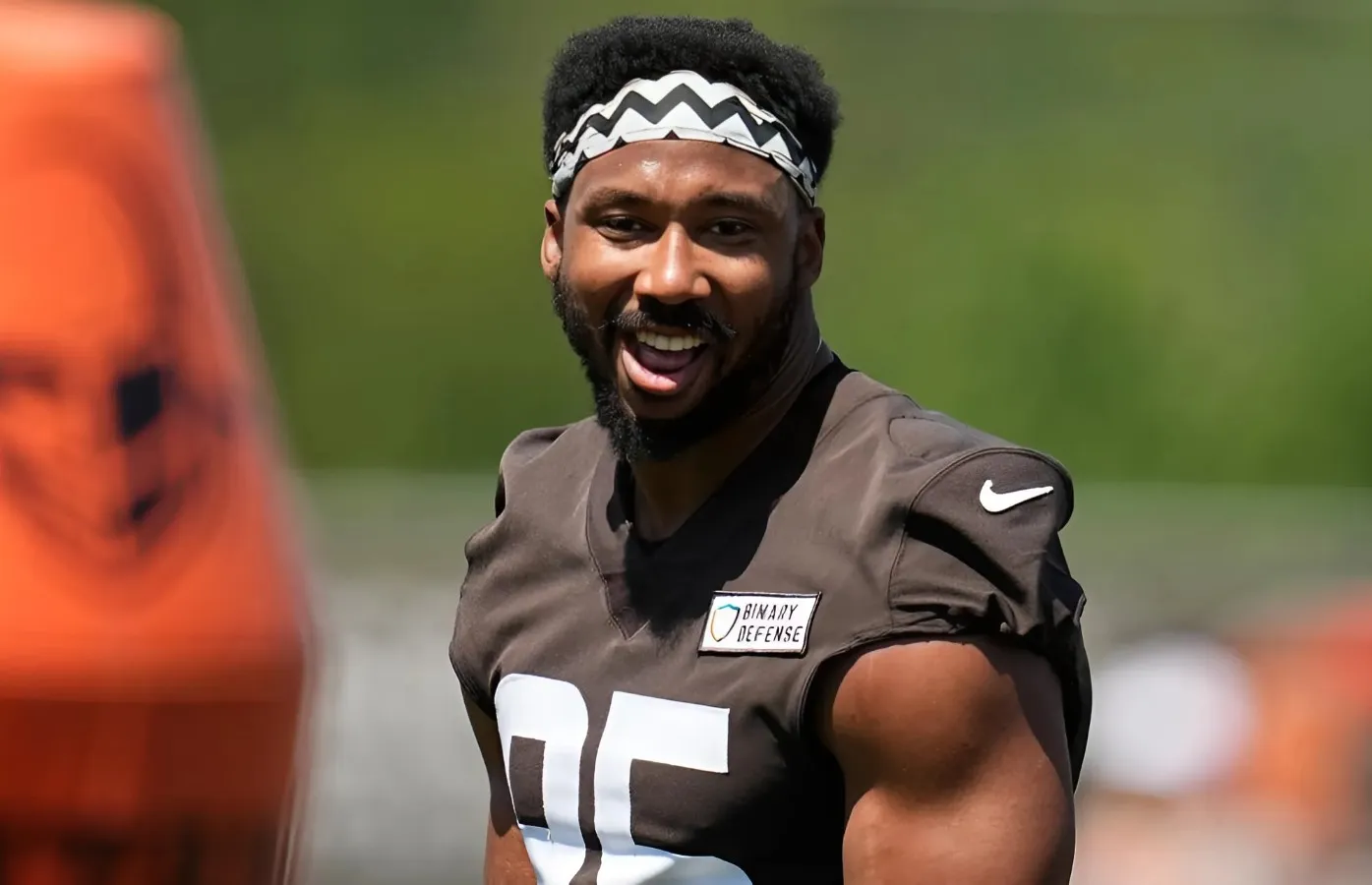 Cleveland Browns Star Myles Garrett Receives Big Predictions for 2024