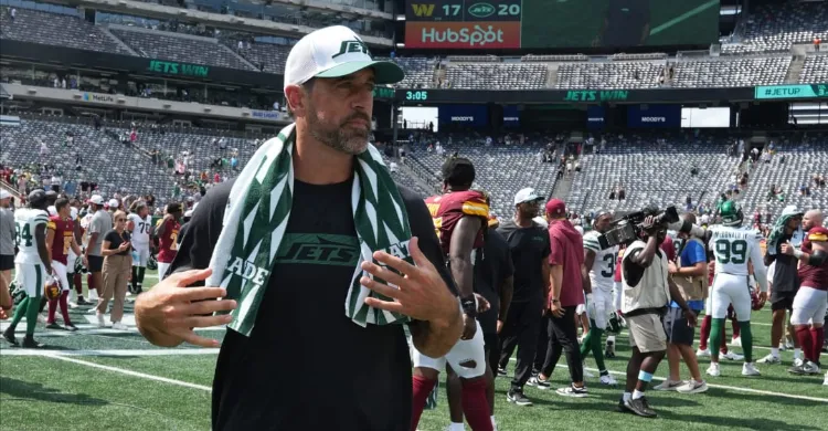 Was No Preseason for Aaron Rodgers the Right Move by New York Jets?