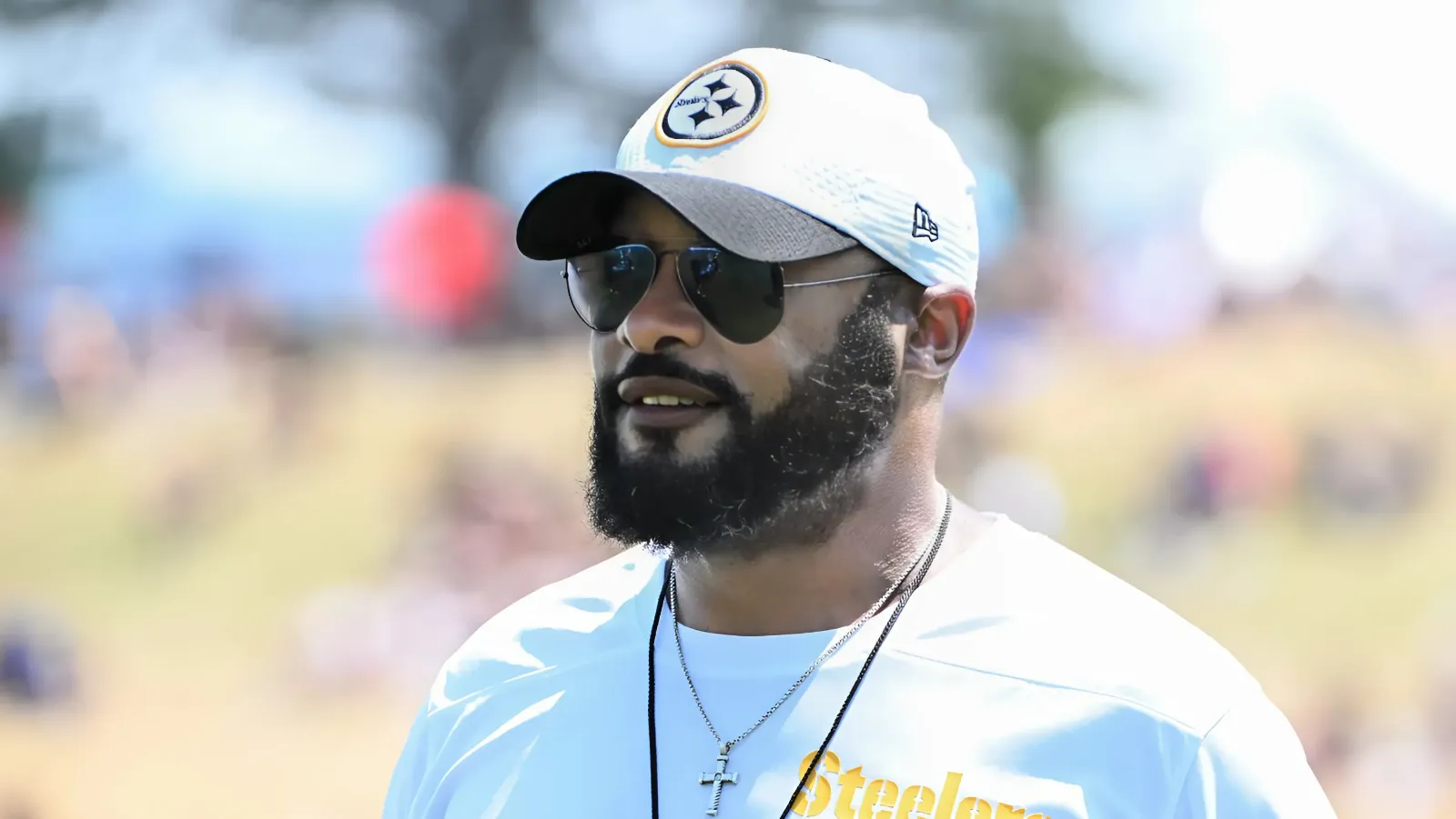 Steelers HC Mike Tomlin not tipping hand on starting quarterback