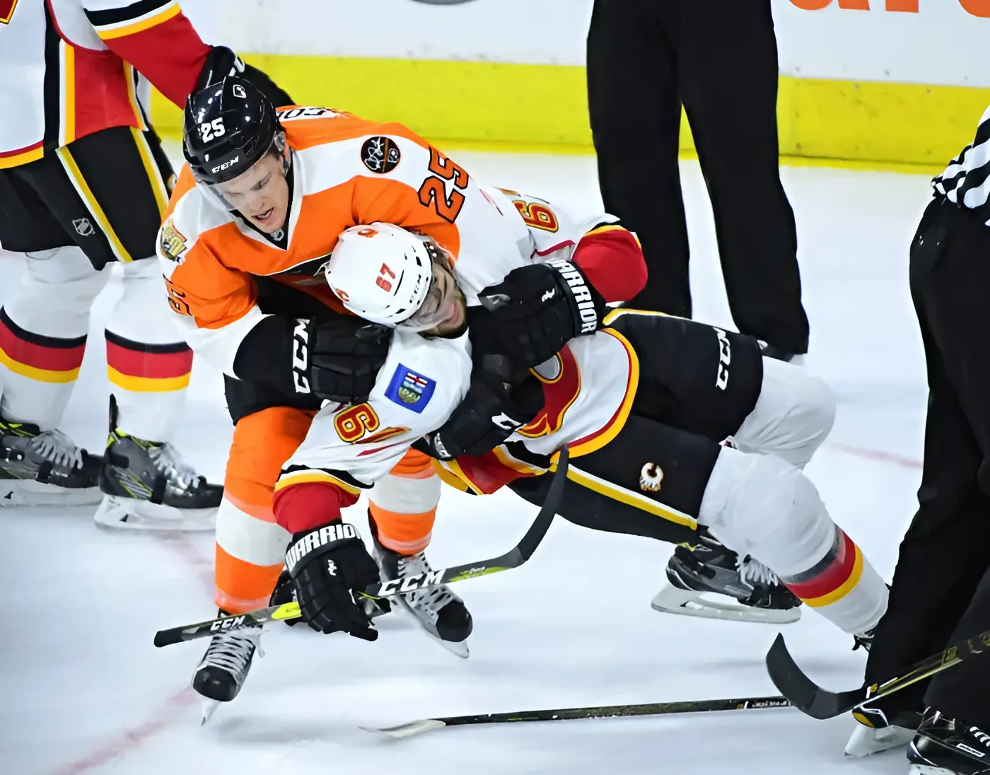 Flyers Should Give Old Friend Big Chance