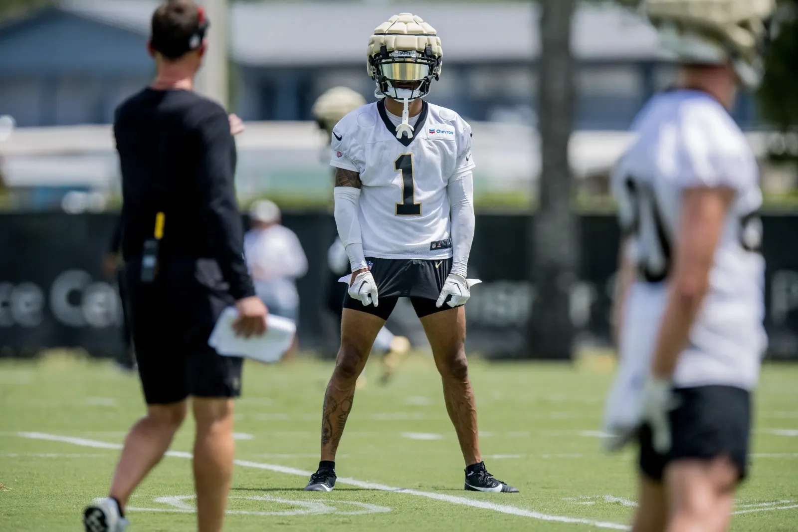 Unveiling the Stars: MVPs of Saints Offense and Defense at Training Camp!