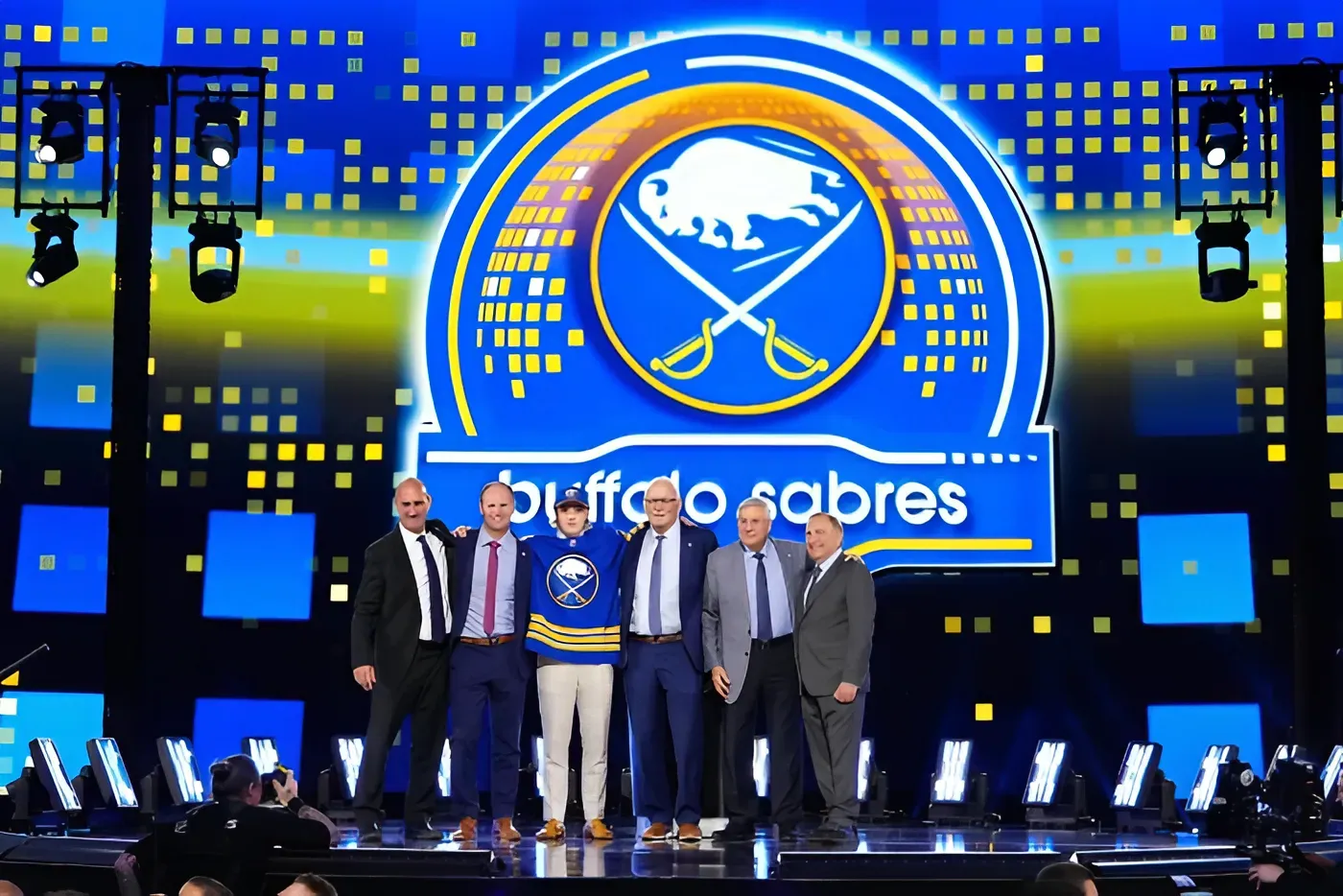 Buffalo Sabres Prospects – #29 Aaron Huglen