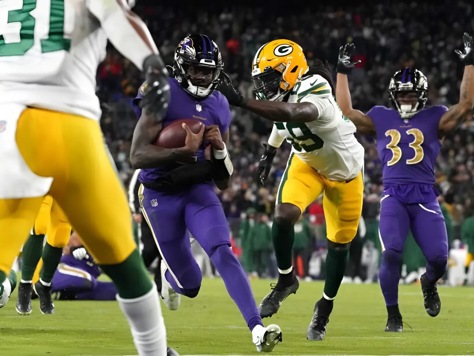 Packers News: PFF’s Top 5 Offensive Players from 30-7 Win Over Baltimore Ravens