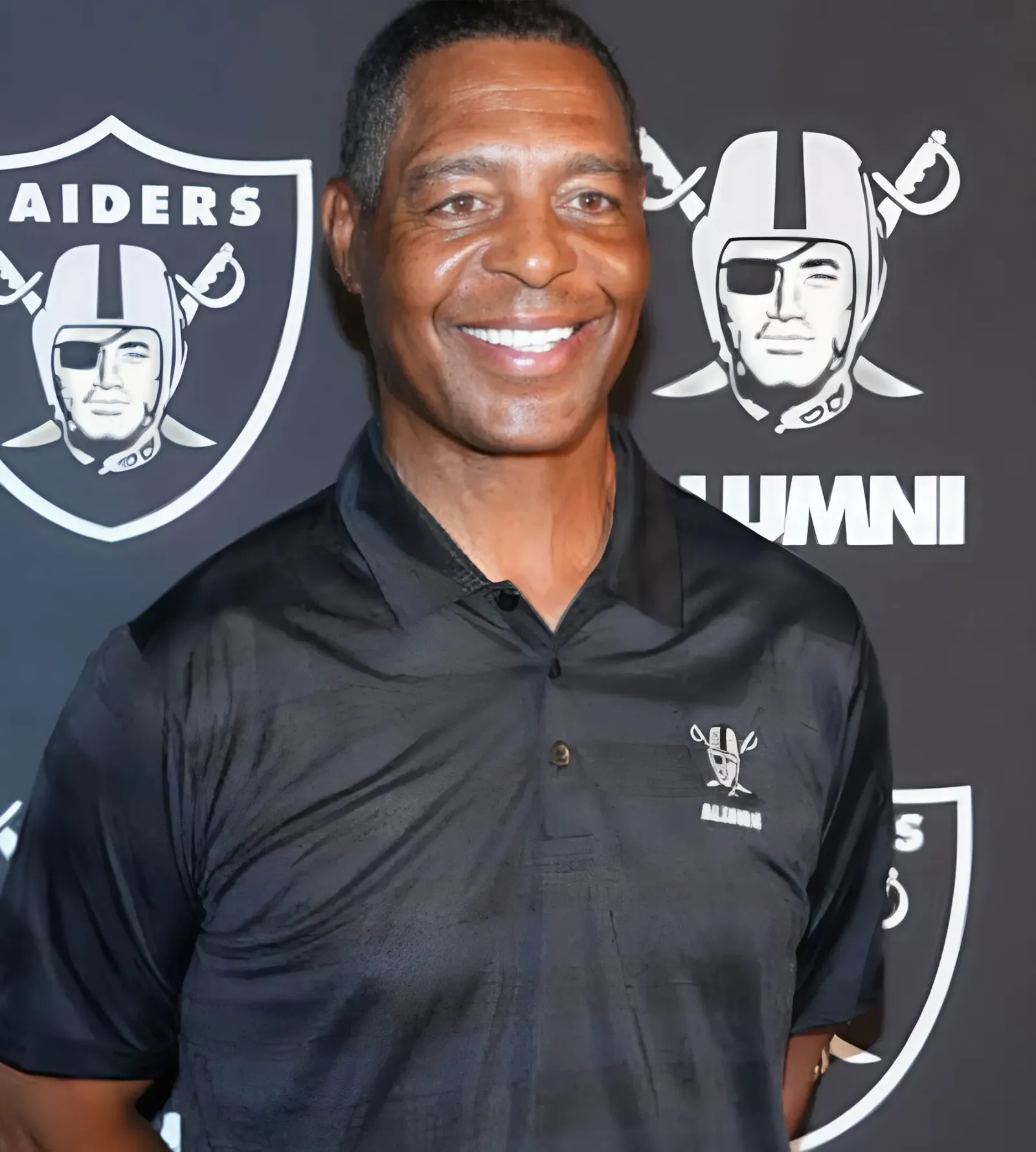 Marcus Allen Shares His Thoughts On Antonio Pierce