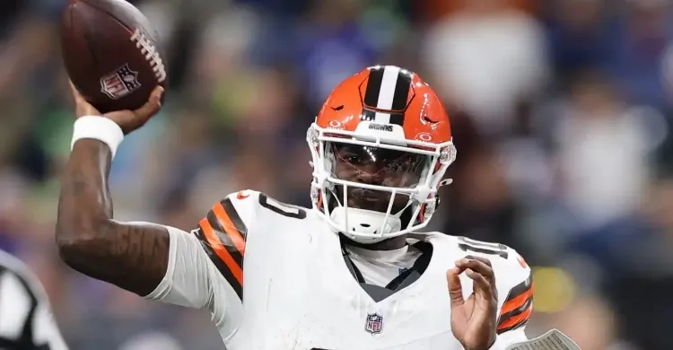 Browns Trade Pitch Flips Former Pro Bowl QB to Cowboys for Day 2 Pick