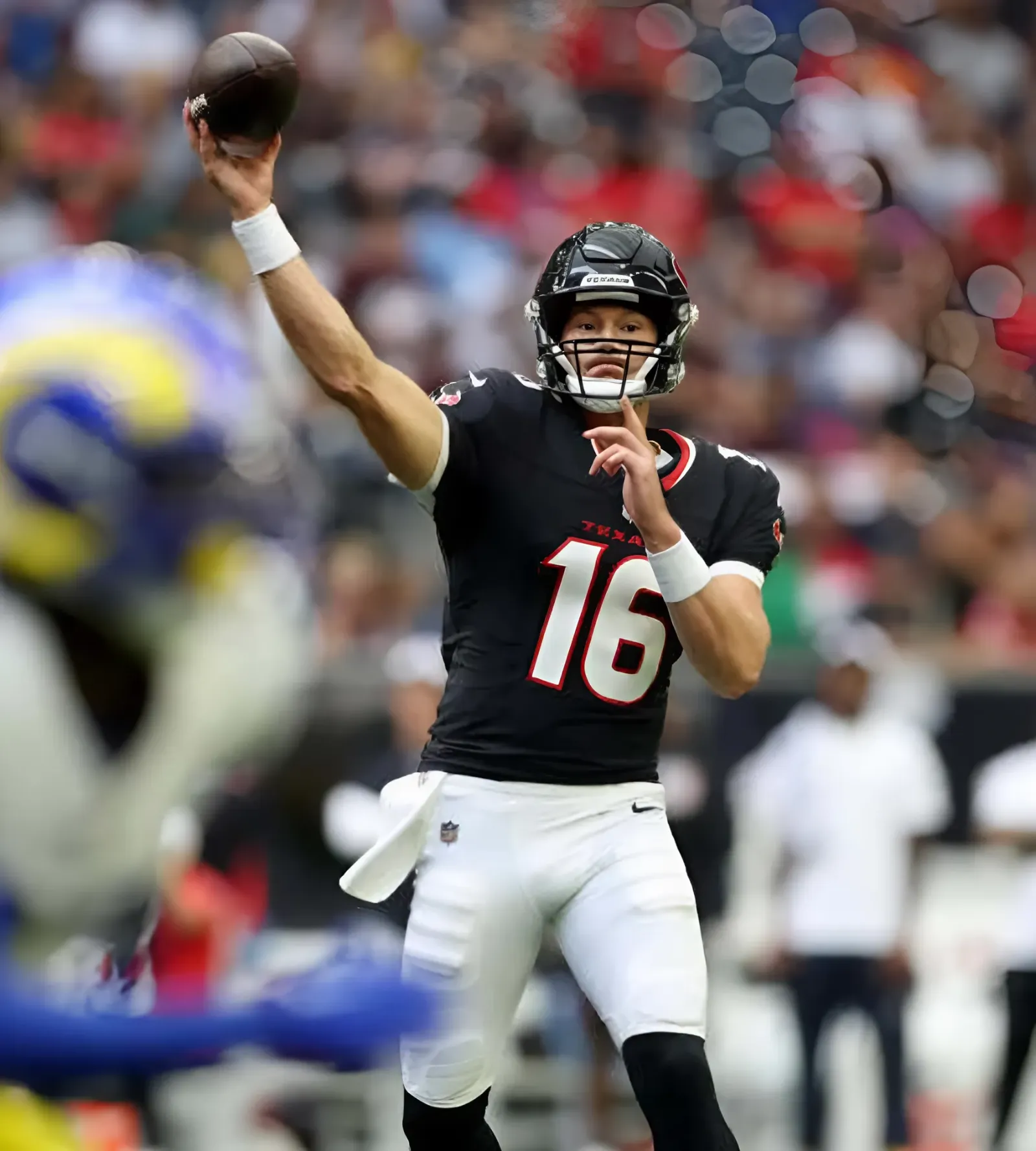 The Houston Texans have a minor quarterback controversy brewing.