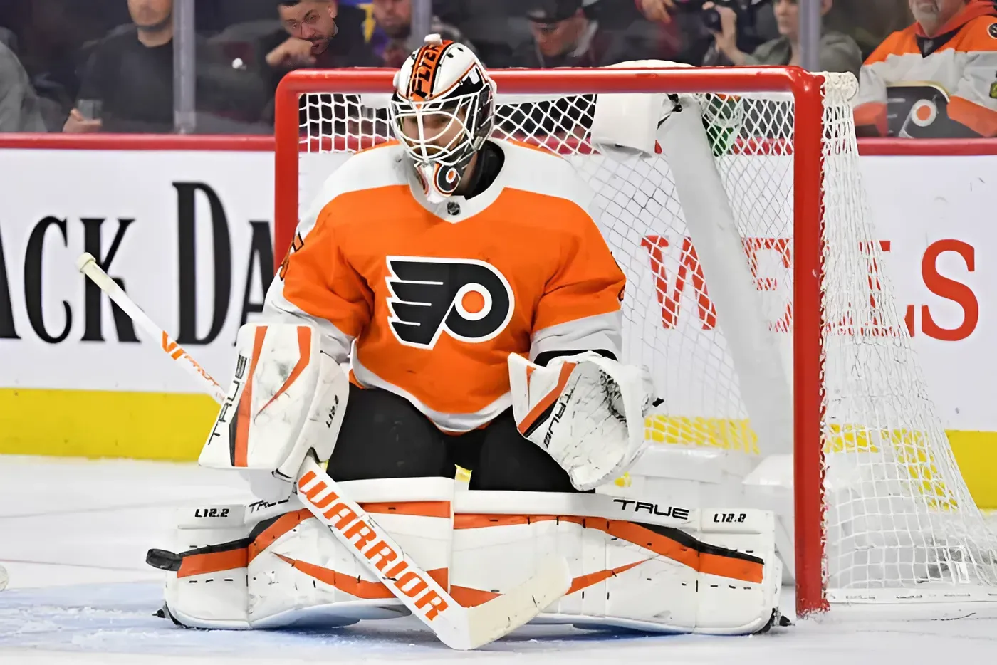 Former Flyers Goalie is Top Free Agent
