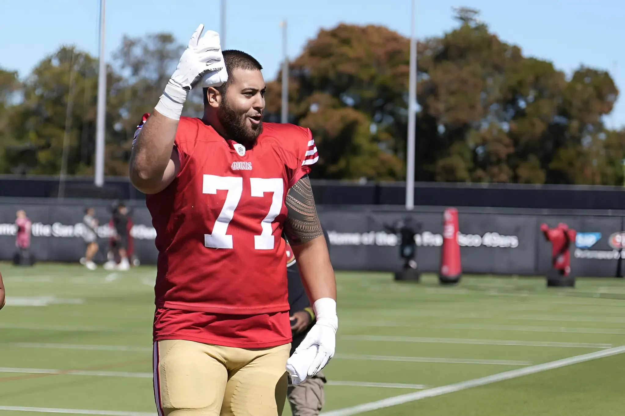 Kyle Shanahan says 49ers rookie Dominick Puni has 'gotten better throughout camp'