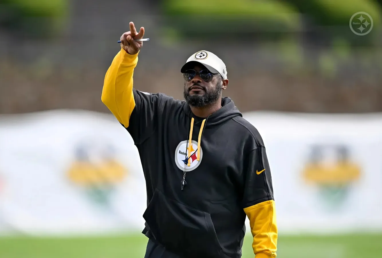 Steelers Face Another Tough Call on Offense