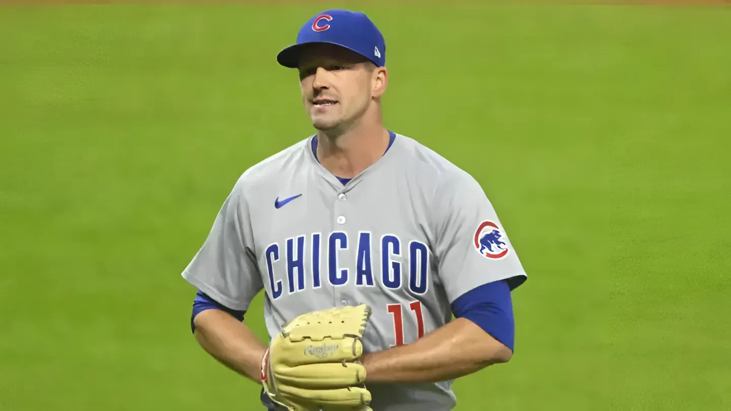 Chicago Cubs Shockingly Place Long-Time Fan Favorite on Waivers