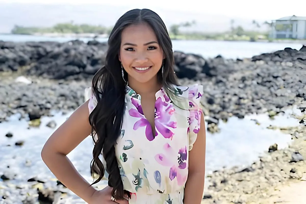 Experience the Island of Hawaiʻi Like Jenn Tran & Her Final Men Did on ‘The Bachelorette’ tram