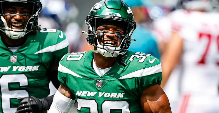 Michael Carter II’s Week 1 status for NY Jets is ‘unclear’ (Report)