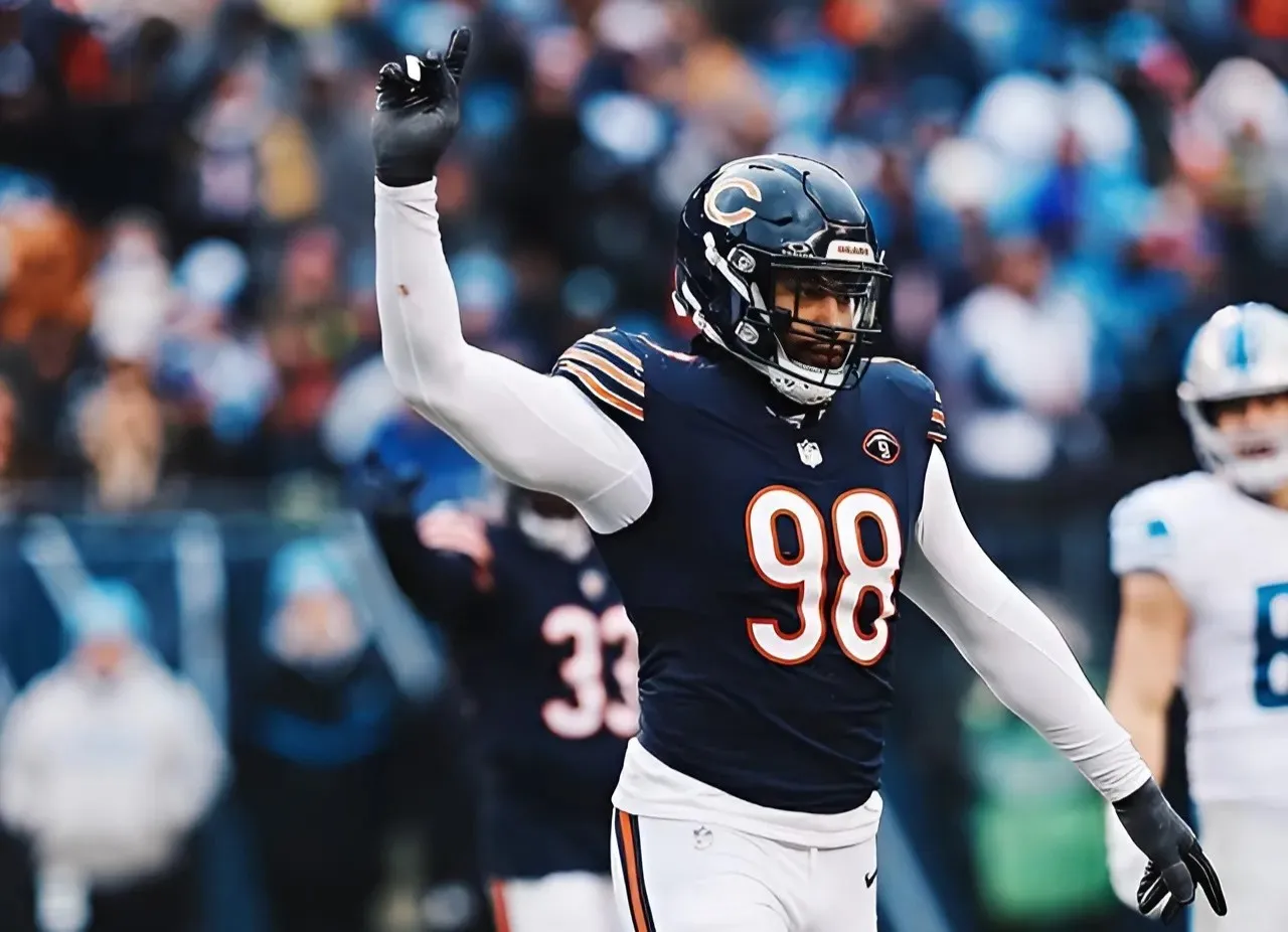 Bears' Montez Sweat Takes Shot at Commanders: 'It Was Toxic'