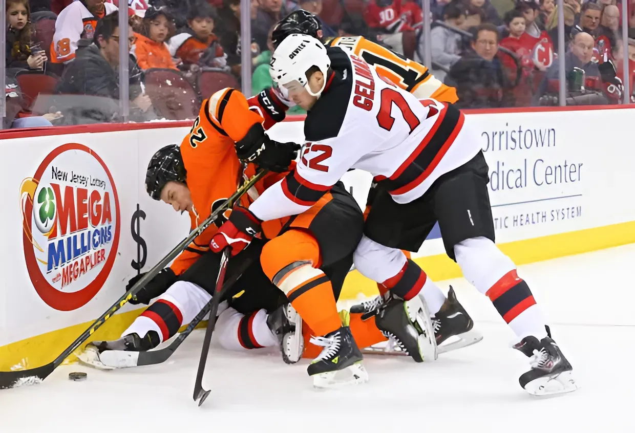 Former Flyers Forward Has Offers on the Table Former Flyers Forward Has Offers on the Table