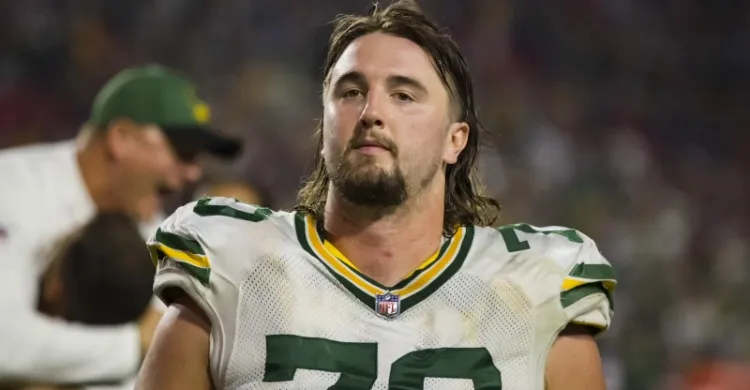 Packers waive fourth-year offensive lineman