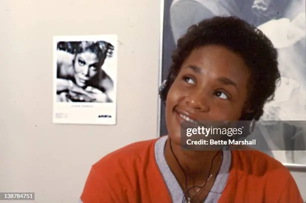 Whitney Houston's Childhood: The Early Years of a Future Icon