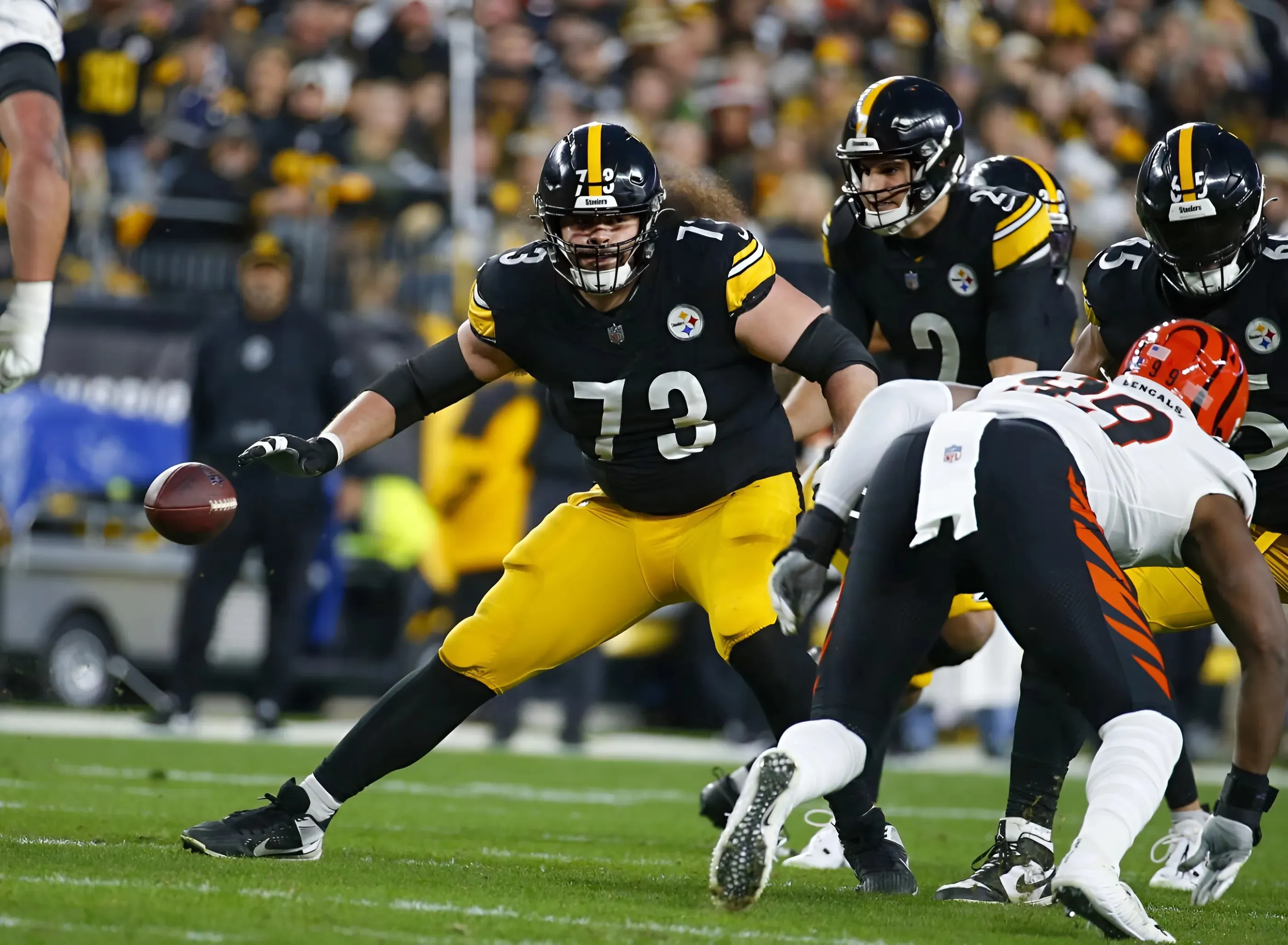 Steelers Insider Provides Key Update on Isaac Seumalo Injury